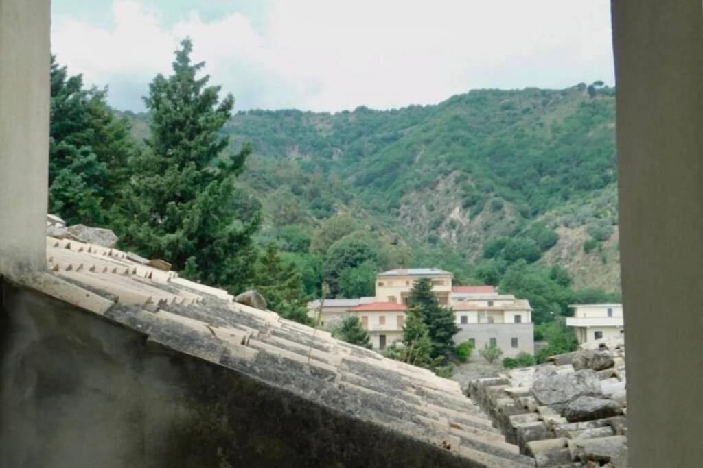 L'Intero Alloggio La Nicchia Badolato Marina Exterior foto